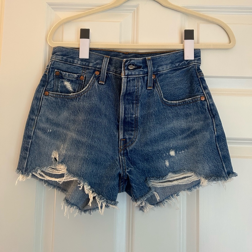 Levi’s Jeans 501® ORIGINAL FIT HIGH RISE WOMEN'S SHORTS (NEVER WORN)